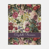 ヴィンテージピンクフローラベージュ模様モノグラム フリースブランケット (正面)