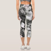 ヴィンテージピンク色の枝 カプリレギンス (裏面)