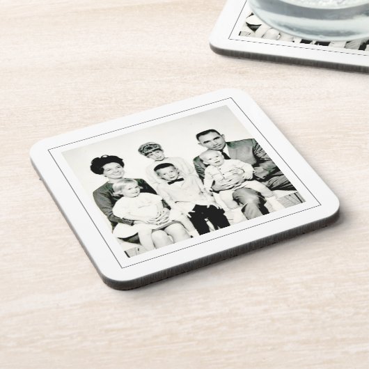 ヴィンテージファミリー写真タイムレスキープサケ コースター (左側)
