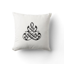 ヴィンテージファンシーの白黒枕