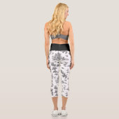 ヴィンテージファンタスティック噴水と木Toile-B & W カプリレギンス (裏面)