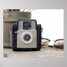 ヴィンテージフィルムカメラフラワーポット&グラス16x20 ポスター
