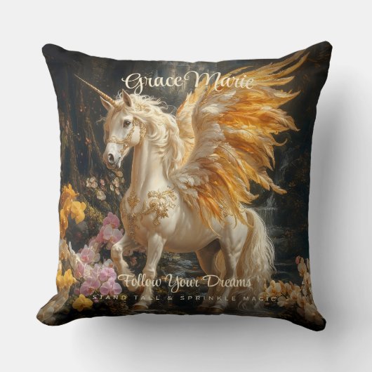ヴィンテージフェアユータルゴールデンユニコーンファンタジーペガサス クッション (正面)