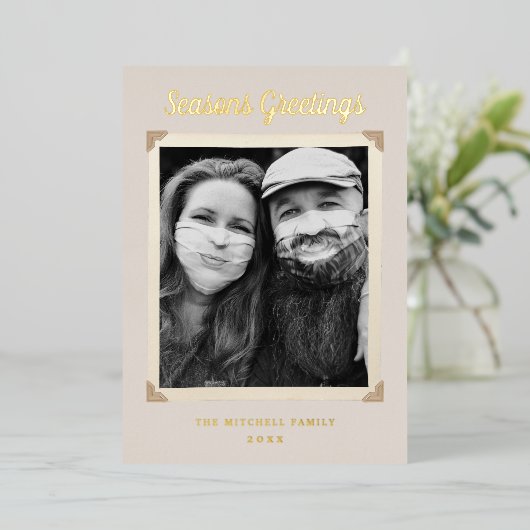 ヴィンテージフォトフレームレトログリーティング金ゴールド 箔シーズンカード (立ち正面)