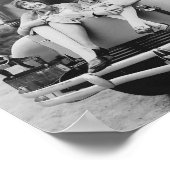 ヴィンテージフラッパーエラウィメンズアンティーク車ランブルシート ポスター (角)