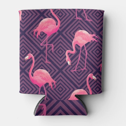 ヴィンテージフラミンゴ、紫の幾何学的な背景。 缶クーラー (正面)
