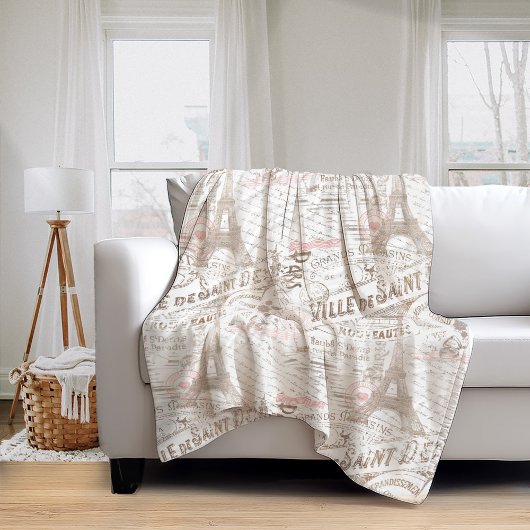 ヴィンテージフランスのロマンスコラージピンクID226 フリースブランケット
