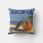 ヴィンテージフルーツのクラートラベルアート、ジューシーなオレンジ クッション (裏面)