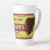 ヴィンテージフルーツクラートラベルアートセネカレークブドウ カフェラテマグ (右アングル)