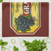 ヴィンテージフルーツクラートラベルアートセネカレークブドウ キッチンタオル (折り畳み)