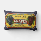 ヴィンテージフルーツクラートラベルアートセネカレークブドウ ランバークッション (裏面)