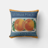ヴィンテージフルーツクラートラベルアート、ジョージアの桃 クッション (正面)