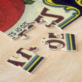 ヴィンテージフルーツクラートラベルアート、ディフェンダートマト ジグソーパズル (側面)