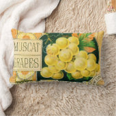 ヴィンテージフルーツクラートラベルアート、マスカットブドウ ランバークッション (ブランケット)