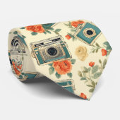 ヴィンテージフローラとカメラパターン ネクタイ (ロール)