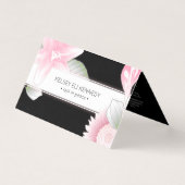 ヴィンテージフローラの優雅さは平和に折り畳まれて残る (正面)