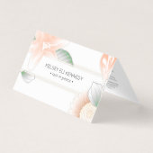 ヴィンテージフローラの優雅さは平和に折り畳まれて残る (正面)