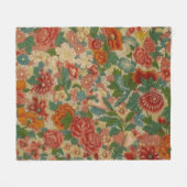 ヴィンテージフローラアンティーク(赤、緑、金ゴールド) フリースブランケット (正面(横))