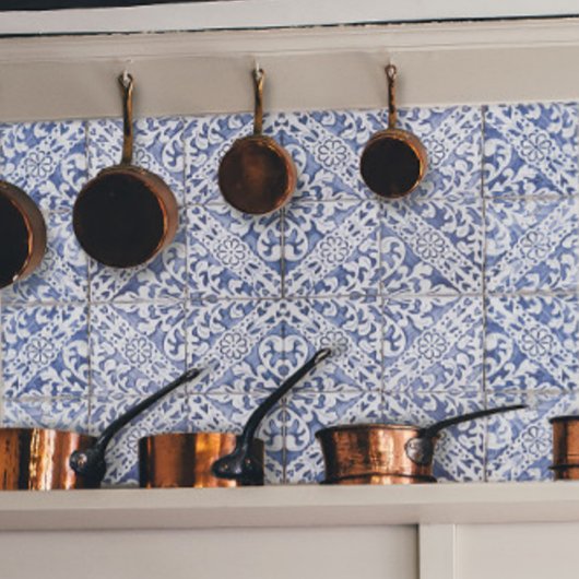 ヴィンテージフローラデルフトブルーとホワイトタイルの分離 薄葉紙