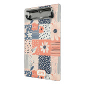 ヴィンテージフローラパッチワークパターン – Pastel (6) ミニクリップボード (アングル2)