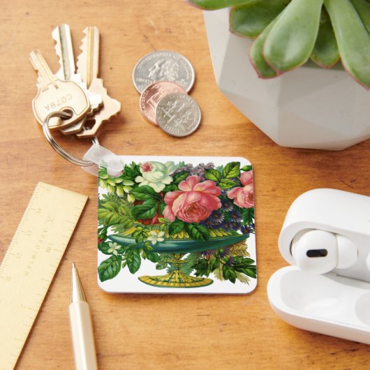 ヴィンテージフローラピンクのバラ、花の花瓶 キーホルダー (デスク)