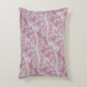 ヴィンテージフローラピンク白い花ジョン・ヘンリー・デアル アクセントクッション (正面(垂直))