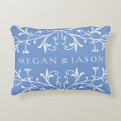 ヴィンテージフローラフローリカスタムッシュ文字とカラー アクセントクッション (正面)