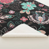 ヴィンテージフローラ刺繍ダークパターン シェルパブランケット (3/4)