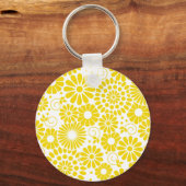 ヴィンテージフローラ黄色キーチェーン キーホルダー (正面)