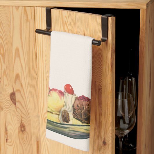 ヴィンテージフードデザート、バナナスプリットさくらんぼ キッチンタオル (三つ折り)