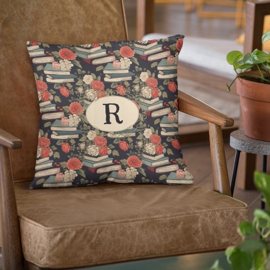 ヴィンテージブックとバラカスタムアクセント クッション