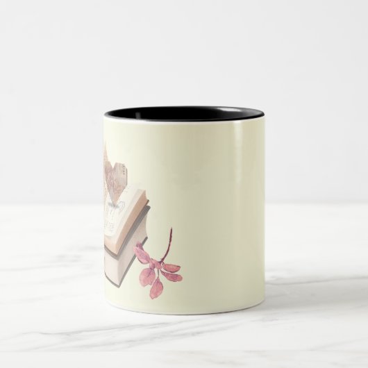 ヴィンテージブックエステティックハートマップ&ボタニカル ツートーンマグカップ (中央)