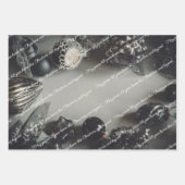 ヴィンテージブラッククリスマスオーナメントとリボン ラッピングペーパーシート (正面)