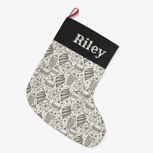 ヴィンテージブラック&アイボリーオーナメントホリデイ ラージクリスマスストッキング (正面 (吊り時))