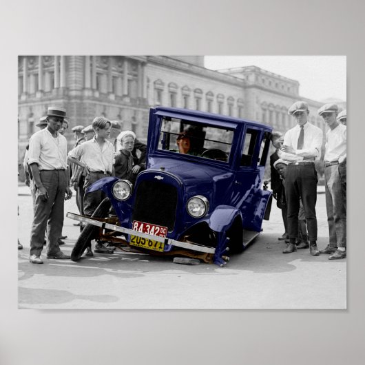 ヴィンテージブラック&ホワイトアンティーク自動車事故 ポスター (正面)