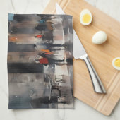 ヴィンテージブルーの車が霧に包まれた街並み キッチンタオル (四つ折り)