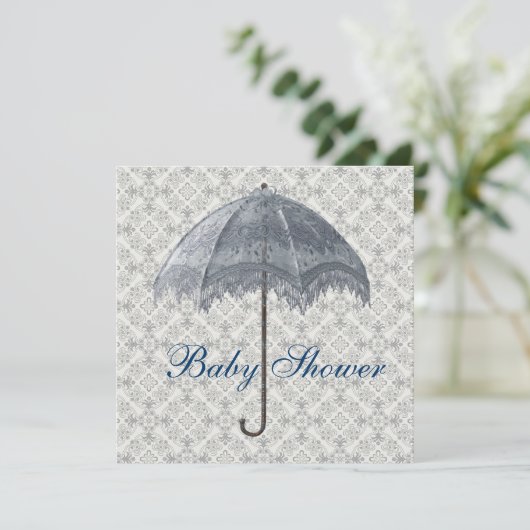 ヴィンテージブルーパラソルダマスク男の赤ちゃんシャワー 招待状 (スタンド正面)