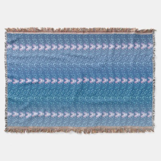 ヴィンテージブルーフローラの壁紙パターン スローブランケット (正面)