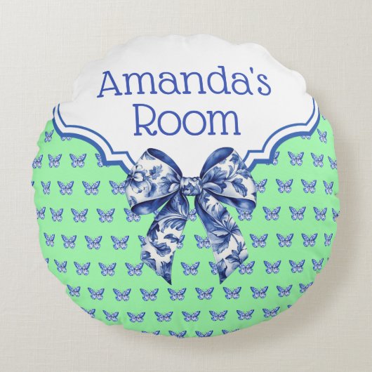 ヴィンテージブルーホワイトバタフライパーソナライズされたボウ ラウンドクッション (正面)