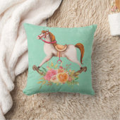 ヴィンテージブーケ付きロッキング馬 クッション (ブランケット)