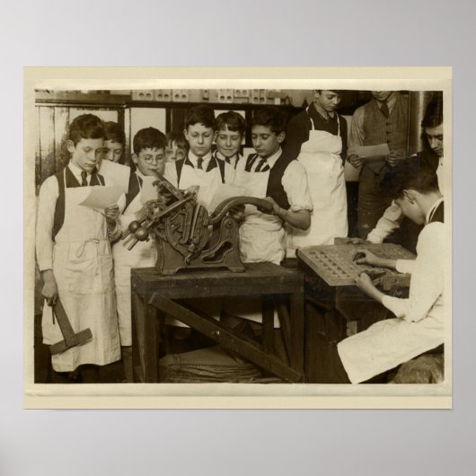 ヴィンテージプリントボーイズドーターデーモデル印刷機 ポスター (正面)