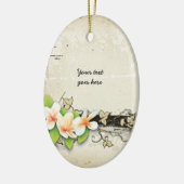 ヴィンテージプルメリアとアイビーグランジカスタムオーナメント セラミックオーナメント (左)