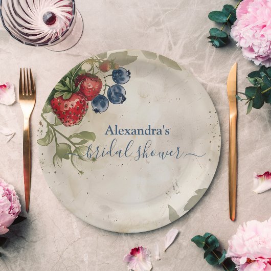 ヴィンテージベリースイートストロベリーブライダルシャワー ペーパープレート