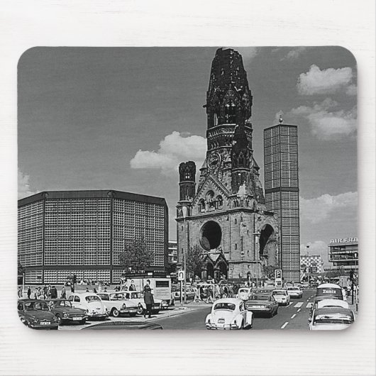 ヴィンテージベルリンカイザーウィルヘルム記念教会ケース マウスパッド (正面)