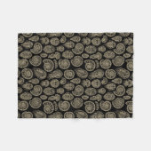 ヴィンテージベージュ化石トリロバイトのアンモナイト模様 フリースブランケット (正面(横))