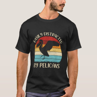 ヴィンテージペリカンの鳥の恋人はPeに簡単に気を散らす Tシャツ