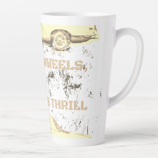 ヴィンテージホイール、タイムレススリル – レトロ車&モーター カフェラテマグ (右)