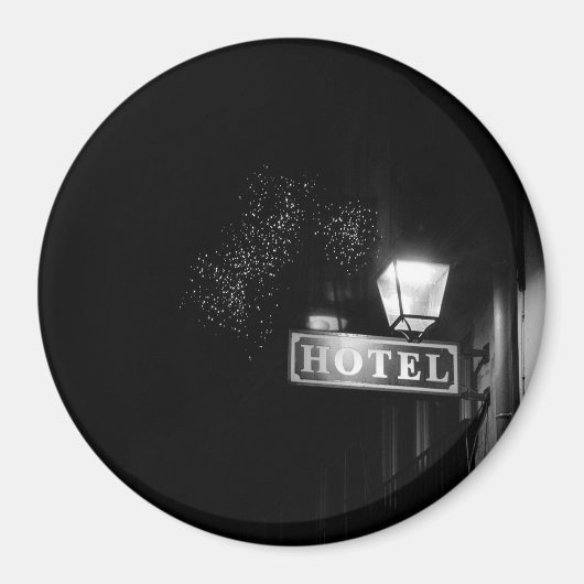 ヴィンテージホテルの看板、通りライトと多くのライト マグネット (正面)