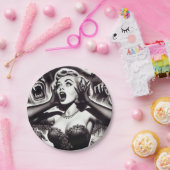 ヴィンテージホラーピンアップ ペーパープレート (パーティー)