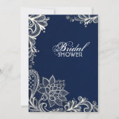 ヴィンテージホワイトレース模様ネイビーブルーブライダルシャワー 招待状 (正面)